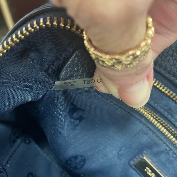 Tory Burch Leather Thea Navy Blue Camera Bag - Picture 4 of 9